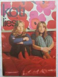 Kotiliesi 1970 nr 22 -mm. Lähetystyö Pirkkalassa, Soukka ssa asumisen edut ja haitat, Liha-riisipata, Jauhelihapihvi, Piimäkakku, Oudot hedelmät ja kasvikset,