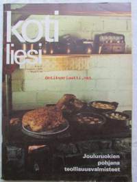 Kotiliesi 1970 nr 23 -mm. Terveyttä Mielenrauhaa Onnellisuutta Jooga, Töysän peruskoulukokeilu, Saab-Valmet Uusikaupunki uudessa ajassa, Joulu alkaa