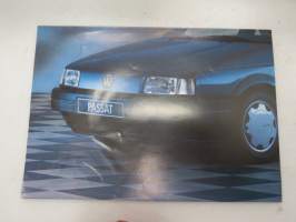 Volkswagen Passat -myyntiesite / brochure