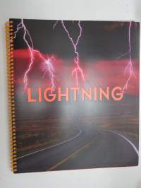 Chrysler Concorde & Dodge Intrepid 1998 -sales brochure / myyntiesite-lanseerausesite