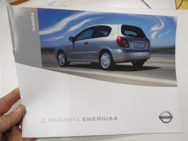 Nissan Almera 200? -myyntiesite / sales brochure