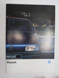 Volkswagen Passat 1992 -myyntiesite / sales brochure, in finnish
