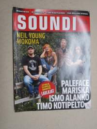 Soundi 2012 nr 10 Neil Young, Mokoma, Paleface, Mariska, Ismo Alanko, Timo Kotipelto, Nightwish, Anna Puu, Tuure Kilpeläinen & Kaihon Karavaani, ym.