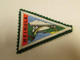 Heinola-kangasmerkki / matkailumerkki / hihamerkki / badge -pohjaväri vihreä