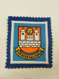 Hämeenlinna-kangasmerkki / matkailumerkki / hihamerkki / badge -pohjaväri sininen