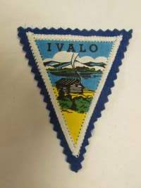 Ivalo -kangasmerkki / matkailumerkki / hihamerkki / badge -pohjaväri sininen