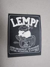 Lempi IV Olut - Kemin kansainväliset sarjakuvapäivät - Festival International De La BD 1987 -tarraetiketti, piirtanyt JOPE Jorma Pitkänen