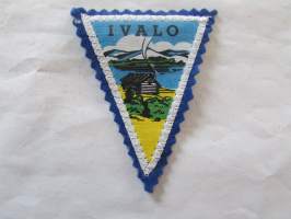 Ivalo -kangasmerkki / matkailumerkki / hihamerkki / badge -pohjaväri sininen