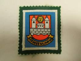 Hämeenlinna -kangasmerkki / matkailumerkki / hihamerkki / badge -pohjaväri vihreä