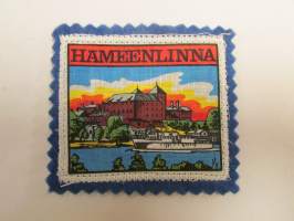 Hämeenlinna -kangasmerkki / matkailumerkki / hihamerkki / badge -pohjaväri sininen