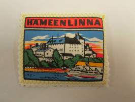 Hämeenlinna -kangasmerkki / matkailumerkki / hihamerkki / badge -pohjaväri valkoinen