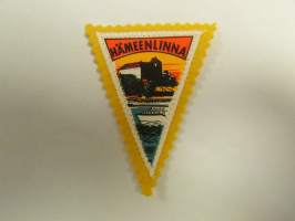 Hämeenlinna -kangasmerkki / matkailumerkki / hihamerkki / badge -pohjaväri keltainen