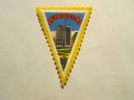 Riihimäki -kangasmerkki / matkailumerkki / hihamerkki / badge -pohjaväri keltainen
