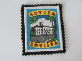 Lovisa - Loviisa -kangasmerkki / matkailumerkki / hihamerkki / badge -pohjaväri musta