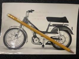 Mobylette Caloi 50 / II -mopedi / moottoripyörä tai niihin liittyvä -valokuva, promootiokuva / promotional photograph of a moped / motercycle / related