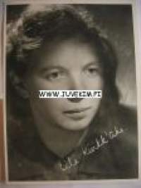 Eila K? -Wsoy:n kirjailijakuva