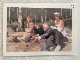 Pikkupojat, Vesa-Matti Loiri, Spede Pasanen, Simo Salminen ja Riitta Väisänen -elokuvan still- / kaappikuva