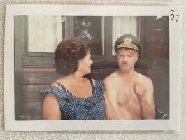 Pikkupojat, Marita Nordberg ja Vesa-Matti Loiri -elokuvan still- / kaappikuva