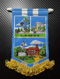 Lahti -matkailuviiri, iso koko / souvenier pennant
Keltainen hapsureuna