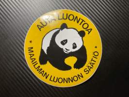 Auta luontoa -tarra