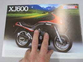 Yamaha XJ600 -myyntiesite