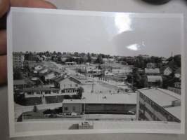 Turku 4.7.1963, kuvanäkymä Hämeentielle mm. Gulf huoltoasema -valokuva