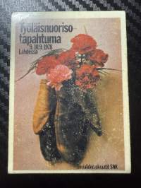 Työläisnuoriso -tarra
