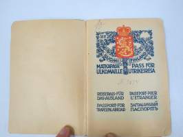 Suomi - Finland Lars Waldemar Lindman, matkapassi / passi nr 3034, 23.8.1920, ulkomaille, erittäin runsaasti leimoja & leimamerkkejjä, lisälehti Saksaan yms.