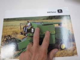 John Deere 1042 leikkuupuimuri -myyntiesite / sales brochure