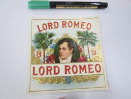 Lord Romeo -sikarietiketti, huomaa kohopainatus
