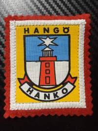 Hanko Hangö -kangasmerkki / matkailumerkki / hihamerkki / badge -pohjaväri punainen