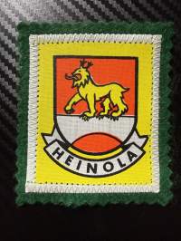 Heinola -kangasmerkki / matkailumerkki / hihamerkki / badge -pohjaväri vihreä