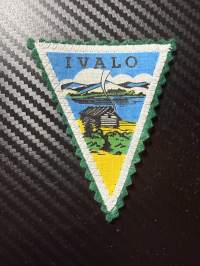 Ivalo -kangasmerkki / matkailumerkki / hihamerkki / badge -pohjaväri vihreä