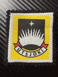 Utsjoki -kangasmerkki / matkailumerkki / hihamerkki / badge -pohjaväri musta