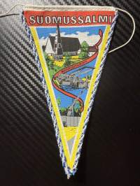 Suomussalmi -matkailuviiri, pikkukoko / souvenier pennant