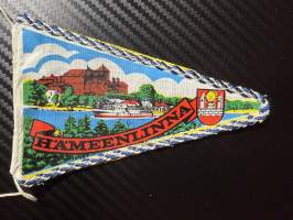 Hämeenlinna -matkailuviiri, pikkukoko / souvenier pennant