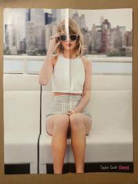 Taylor Swift, Asking Alexandria, Haloo Helsinki!, Benjamin Peltonen - Demi-lehden keskiaukeama -juliste