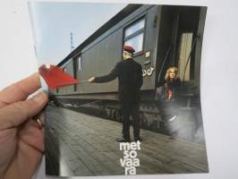 Marjatta Metsovaara - Värikäs matka -myyntiesite