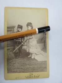 Marquis Wolge - Marquise Louise -visiittikorttivalokuva, CDV, myyntikuva, ei varsinaisia kuvaamotietoja, vain merkintä 