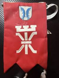 Tunnistamaton -pöytäviiri / pöytälippu