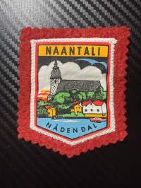Naantali Nådendal -kangasmerkki / matkailumerkki / hihamerkki / badge -pohjaväri punainen