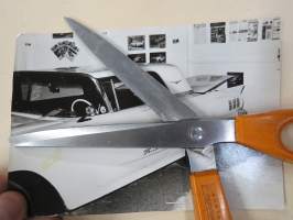 FHRA American Car Show 12.5.1979 Ford Thunderbird om. Bernard W. Ekman - amerikkalaisten autojen harrastuksen alkuaikoja Suomessa -valokuva