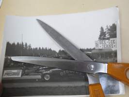 Diggers Toyota - Matti Ahokas - amerikkalaisten autojen harrastuksen alkuaikoja Suomessa -valokuva