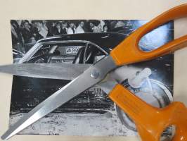 Pontiac Firebird 1967, om. Harri Haranko, autonäyttely - amerikkalaisten autojen harrastuksen alkuaikoja Suomessa -valokuva