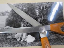 ??, elokuvan promootiokuva / lehdistömateriaalia -valokuva