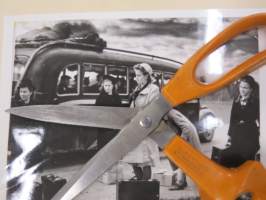 Kodin, uskonnon ja isänmaan puolesta - Nainen sodassa, elokuvan / dokumentin / sarjan promootiokuva / lehdistömateriaalia, YLE-valokuva