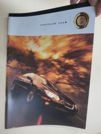 Chrysler 300 M -myyntiesite, varsinainen esite ja lisävaruste-esite yhdessä