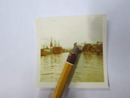 Turku Aurajoki, Crichton-Vulcan-telakka -valokuva