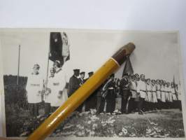 VPK + soittokunta, tunnistamaton, mutta mitä todennäköisimmin itäinen Uusimaa -valokuva