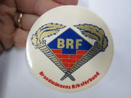 Brandmännens Riksförbund -tarra